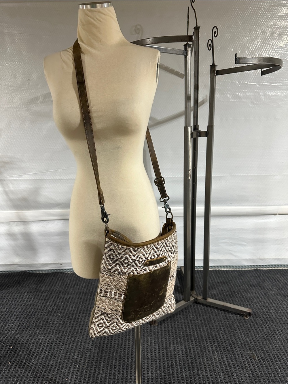 Woven Pattern Brown Crossbody Bag with Leather Pocket